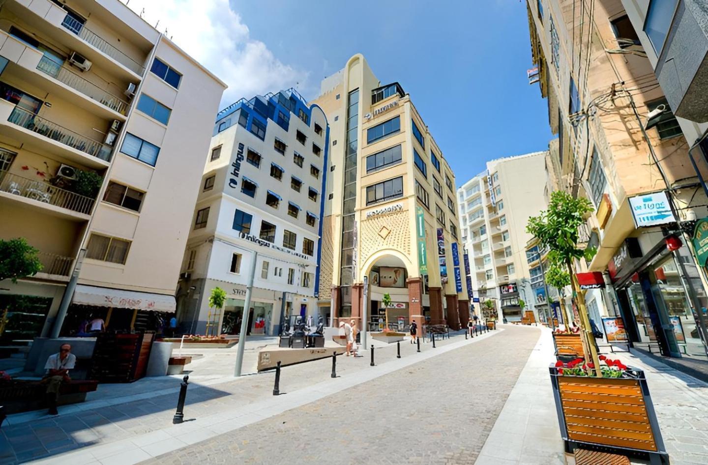 Stylish 2br Steps To The Promenade Appartement *