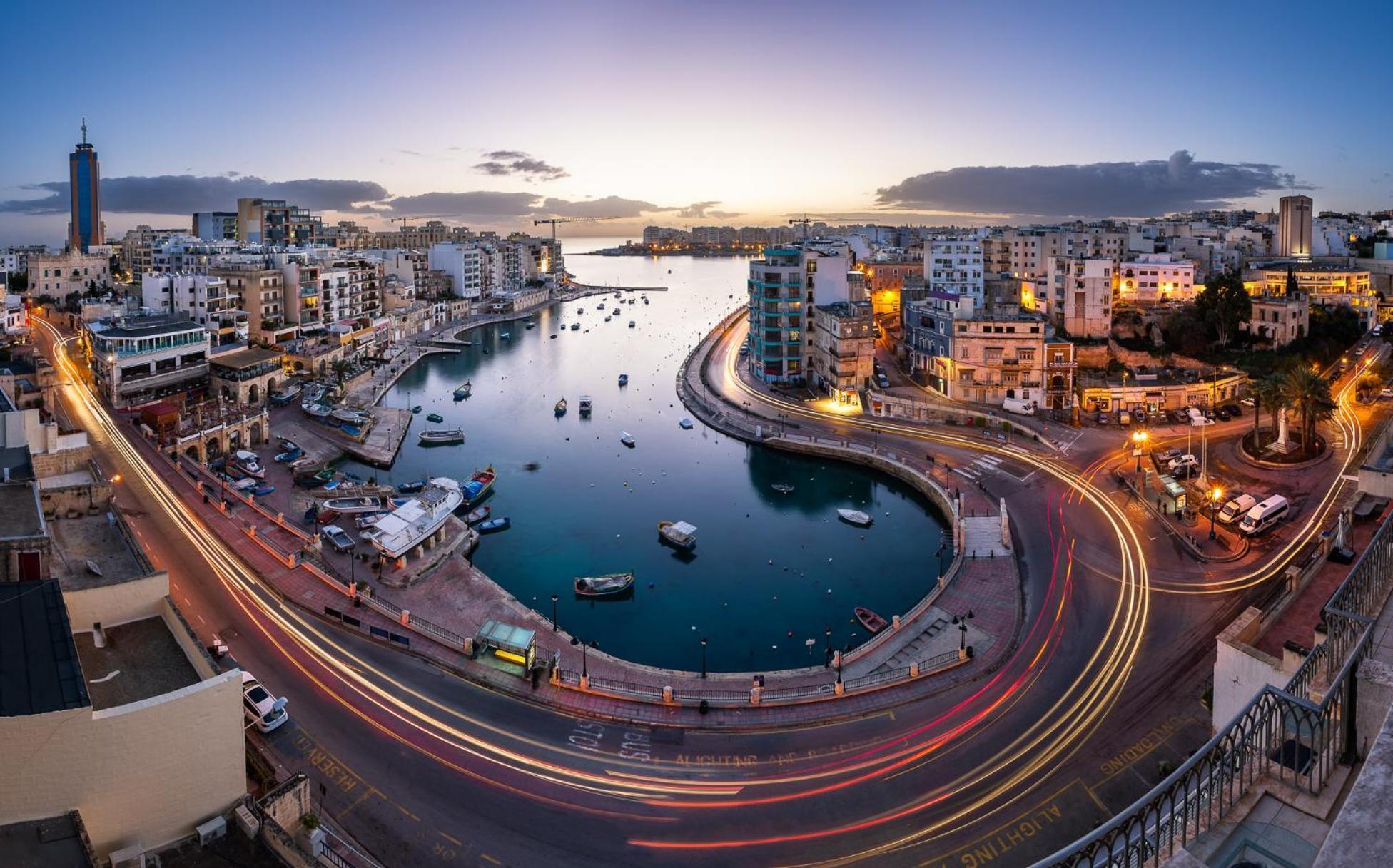 Stylish 2br Steps To The Promenade Appartement Sliema